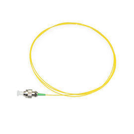 Kuning Warna FC Serat Optik Patch Cord, 0.9MM Diameter Single Mode Fiber Pigtails
