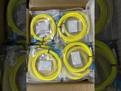 Outjacket Kuning E2000 Patch Cord Fiber Optic APC Metal Cap Connector SM DX PVC Indoor