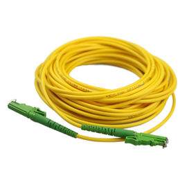 Kabel Serat Optik PVC Patch E2000 APC Cap Logam 9/125 1310/1550 Panjang Gelombang G652D