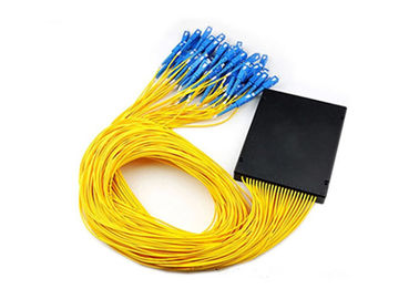Beli 1 In 32 Out PLC Fiber Optic Splitter 1x32 Jenis Kotak ABS Dengan Konektor SC / PC online manufacture