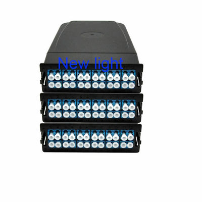 Beli Modul kaset MPO Standard Loss dengan Kabel Serat Optik 12/24 Core dan Corning untuk Pusat Data Densitas Tinggi online manufacture