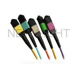 Beli MM SM MPO Ke 4 Duplex LC Breakout Cable Rugi Rendah 0.35dB & Rugi Standar 0.60dB online manufacture
