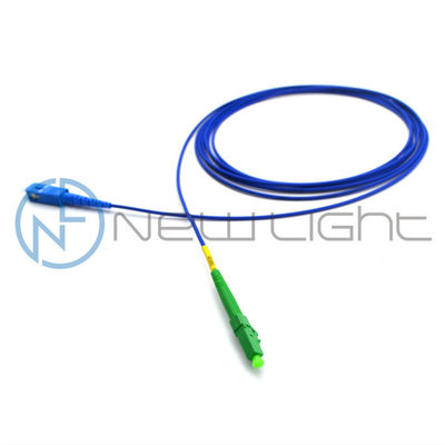 Beli Kabel Patch Fiber Optik Lapis Baja 8 Derajat LC APC dengan Rugi Sisipan ≤0.3dB untuk Jaringan FTTH FTTB FTTX online manufacture