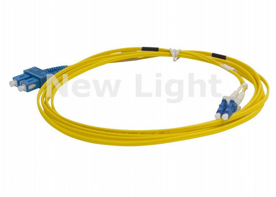 Kabel Patch Fiber Optik Duplex LC-SC 9/125µm dengan Jaket PVC 2.0mm untuk Koneksi Stabil