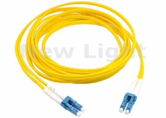 Single Mode LC-LC Fiber Jumper Cable dengan Diameter 2,0 mm dan UPC Polish untuk Transmisi Data Berkecepatan Tinggi