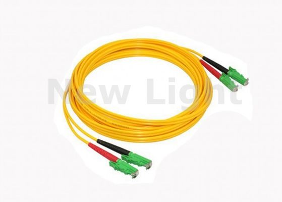 Kabel Patch Fiber Optik Diameter 2.0mm 1.5 Meter dengan Konektor E2000/APC dan Jaket PVC
