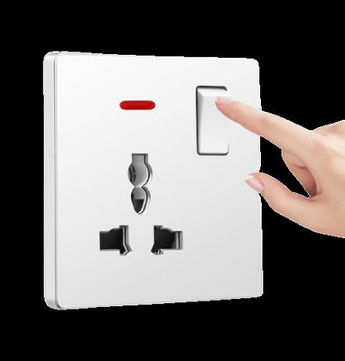 Soket LC/SC Berperingkat IP68 MIL-STD-810H dengan Ukuran 86*86mm untuk Kinerja Optimal