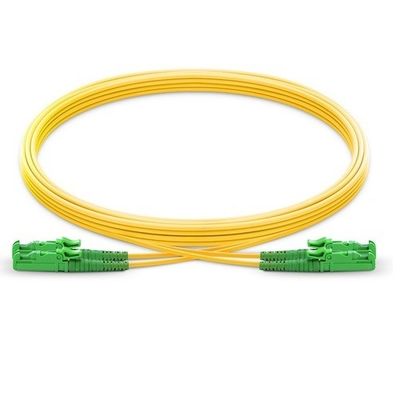 Kabel Patch Fiber Optik Dupleks APC E2000 Mode Tunggal dengan Material LSZH dan Panjang yang Dapat Disesuaikan
